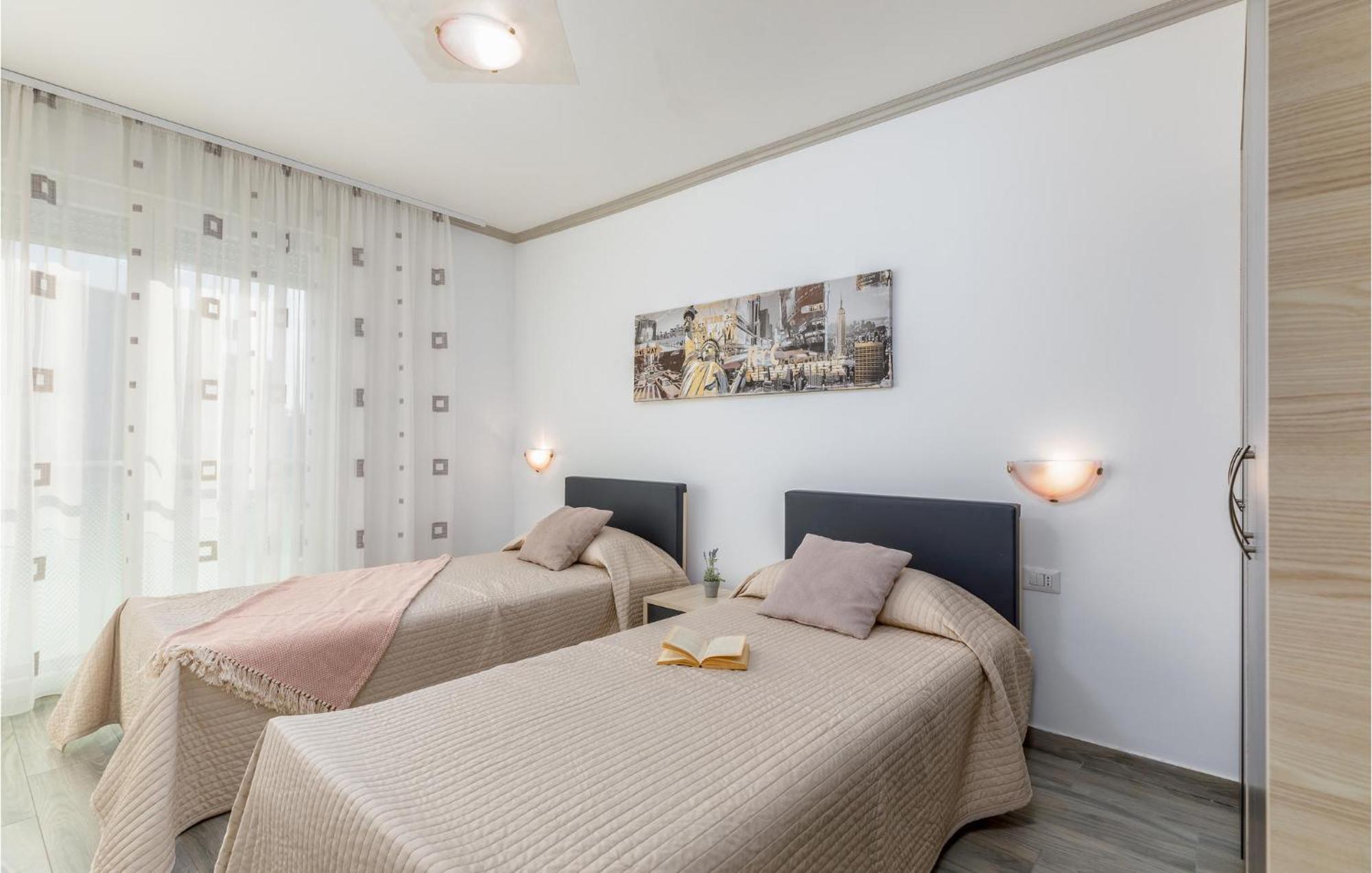 Ferienhaus Beautiful In With Wifi Umag